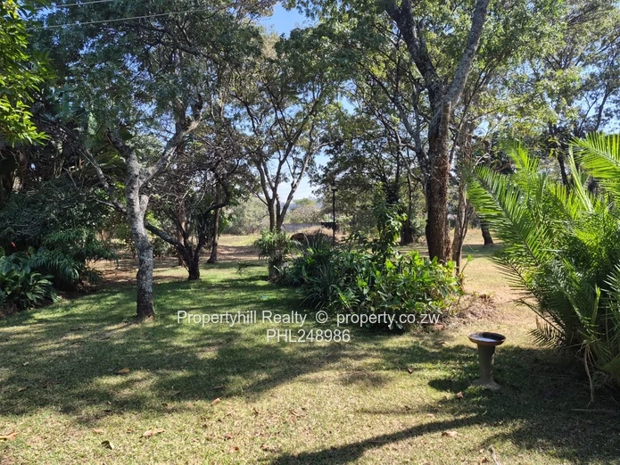 6000m² Access-Controlled Wedding Venue, Tree-Lined Plot with Water in Tynwald (Sole Mandate)