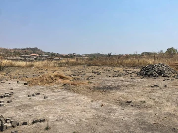 Stands & Residential Land