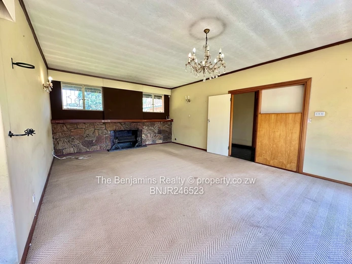 3 Bedroom Home In Hillside - For Sale