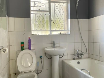 2 Bedroom Garden Flat