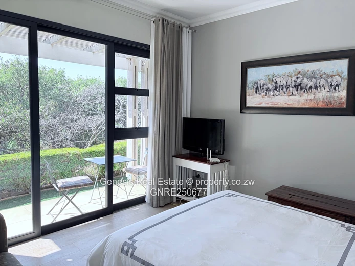 Exotic family home in the Brooke Golf Estate 