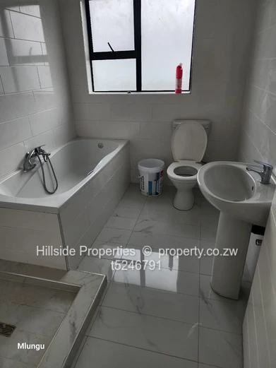 Mabvazuva 4 bedroom house for sale 