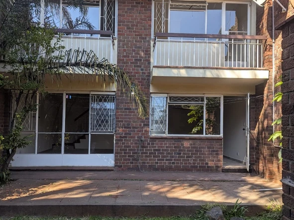 3 Bedroom Flat & Apartment