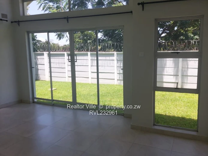 3-Bed Spacious Garden Flat To Let