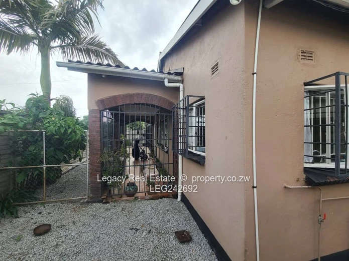 Well-Maintained Family Home for Rent – Sunningdale 2