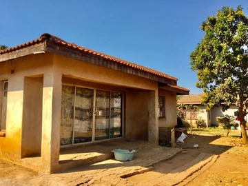 2 Bedroom House