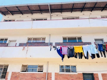 12 Bedroom Flat & Apartment