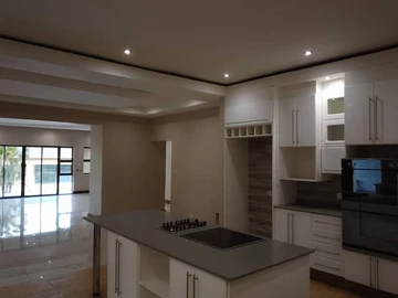 2 Bedroom Garden Flat