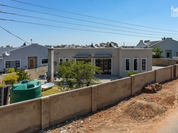 4 Bedroom House