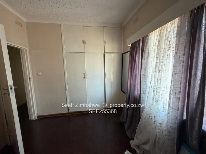 Secure Marlborough Property – Perfect for Storage Use