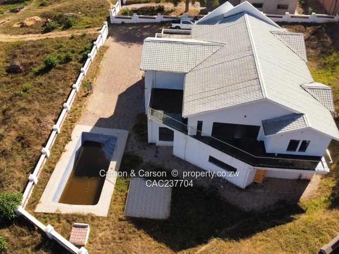 A choice of 9 Villas in the heart of Brooke 