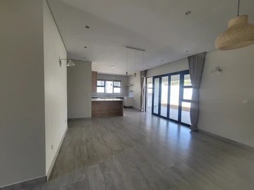 3 Bedroom Flat & Apartment