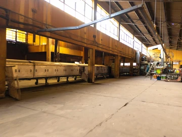 Warehouse & Factory