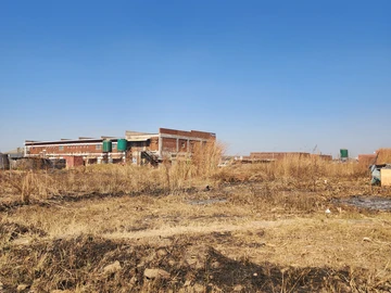 Commercial & Industrial Land