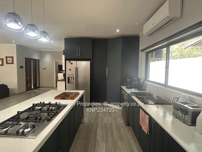 Upmarket Furnished 3 Bedroom Home in good area (Sole Mandate)