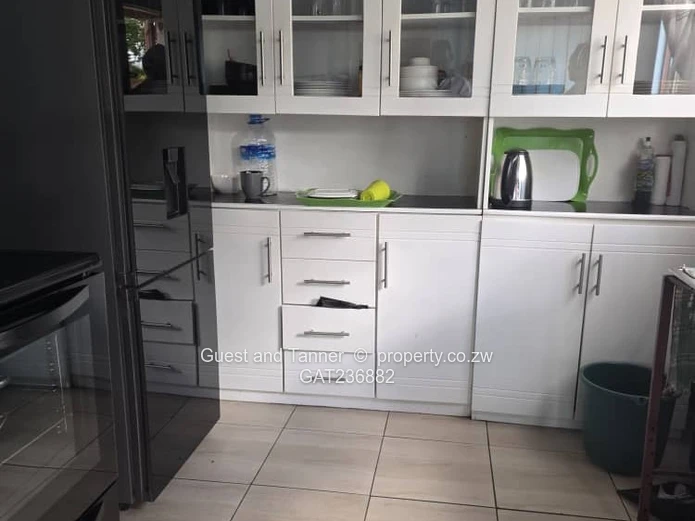 Spacious 3-Bedroom House for Sale in Old Highfield Magwende 