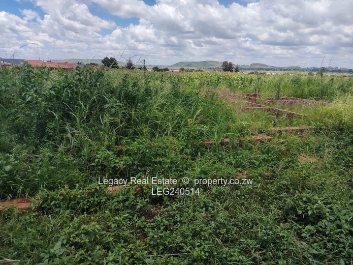 Corner Stand With 2 Semi-Detached 4 Bedroom Units In Glaudina