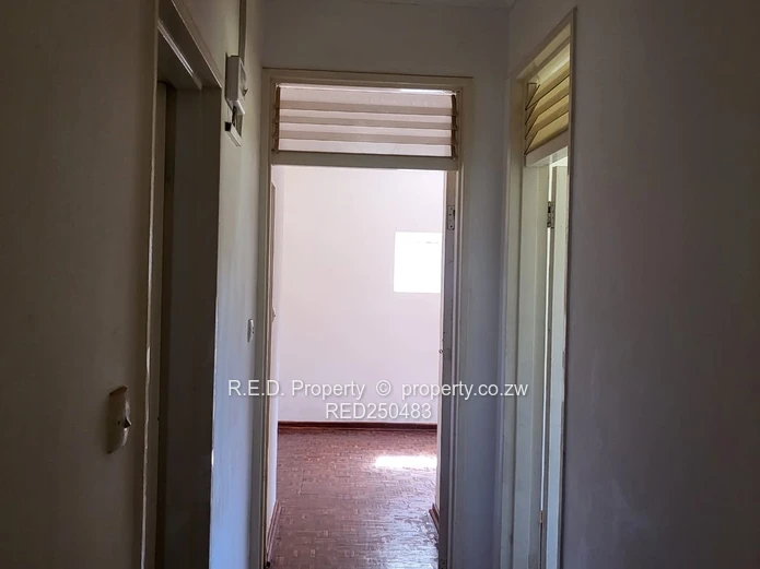 House To Let In Parklands!