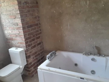 3 Bedroom Garden Flat