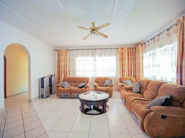 4 Bedroom House