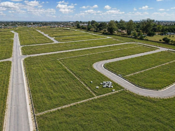 Stands & Residential Land