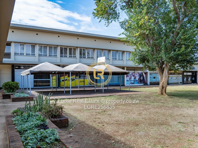 Prime Commercial Space To Let – Strathaven Shopping Centre, Harare