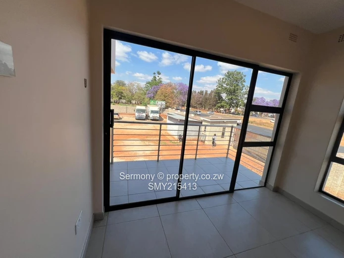 Luxurious 4-Bed Townhouse in Marlborough Up For Grabs 