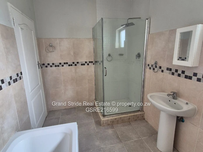 Duplex Apartment  For Sale In Newlands