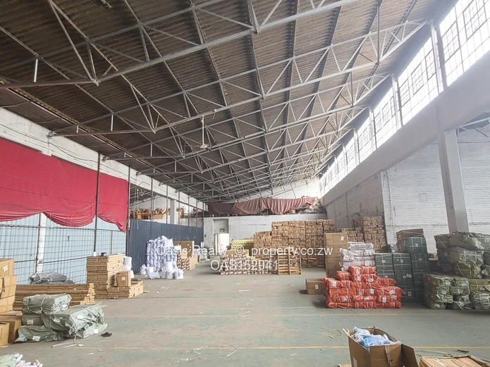 Warehouse to Let (Sole Mandate)