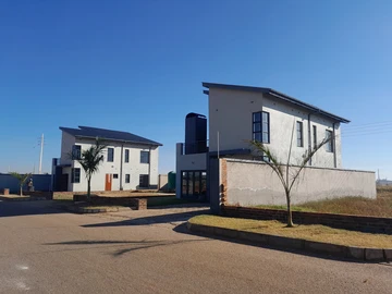  High-Range Cluster Stands for Sale