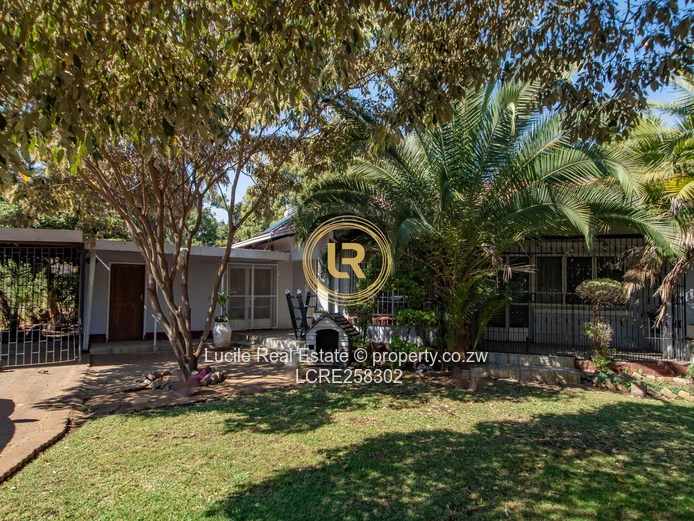 Executive 3-Bedroom House | Eastlea