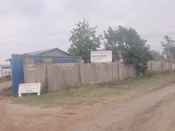 Commercial & Industrial Land