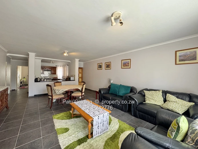 Furnished 2 Bedroom Flat - Upper Avenues