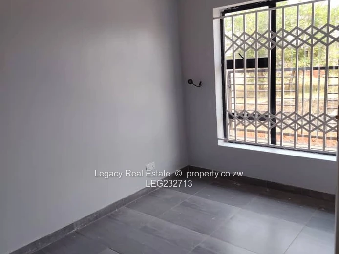  Elegant Family Home with Solar and Borehole