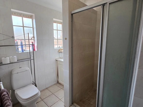 3 Bedroom Garden Flat