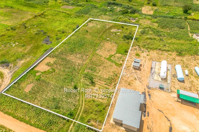 Commercial industrial stand in Chitungwiza