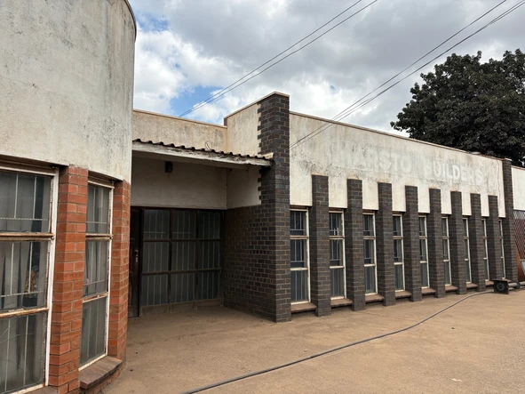 Warehouse & Factory