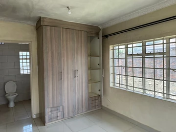 4 Bedroom Townhouse Complex