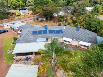 5 Bedroom House