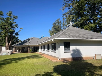 Recently Renovated Modern Family Home