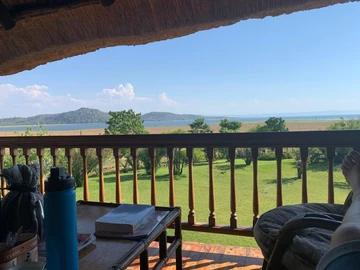 Hotel & Lodge