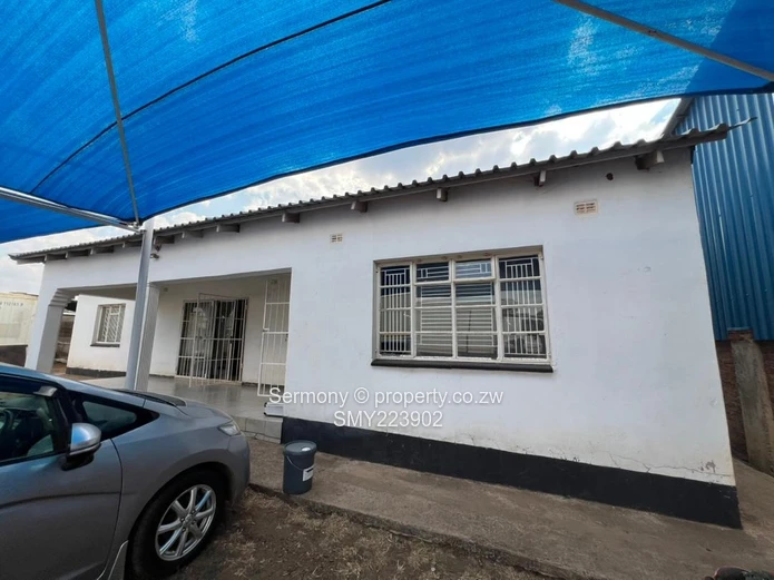 Prime Industrial Property for Sale in Pomona, Harare North – 2000 m²! (Sole Mandate)