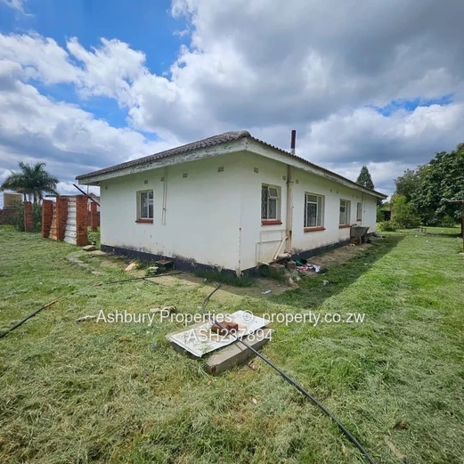 Old Marlborough border Avonlea