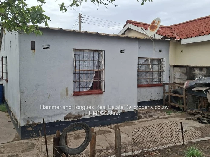 Chitungwiza Unit K Core House For Sale (Sole Mandate)