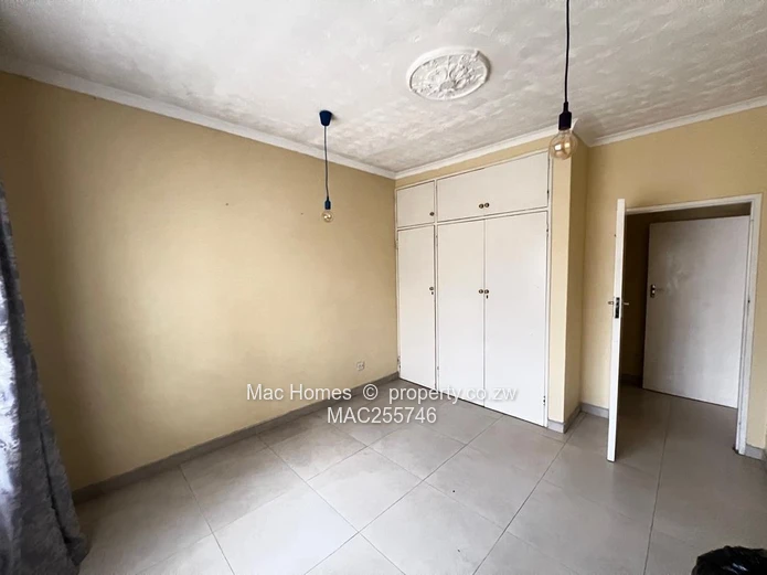 3-Bedroom Villa For Sale – Coronation Avenue