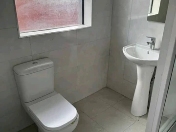 3 Bedroom Garden Flat