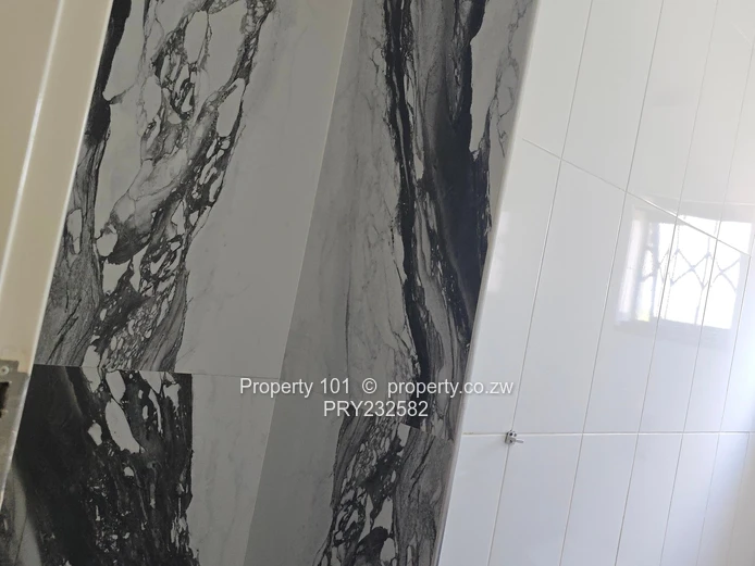 To Rent ~The Grange 5 bedrooms House (furnished @$3000)