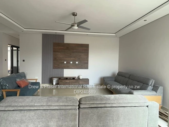 Newly built 4 beds all ensuite house for sale in Arlington East $250k