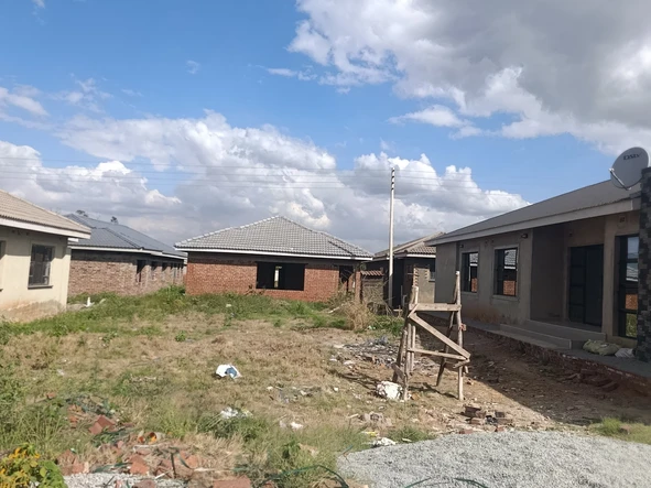 5 Bedroom House