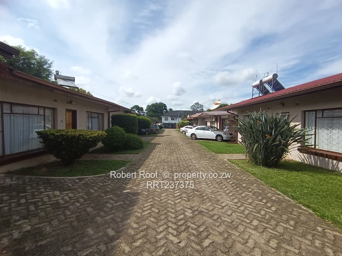 3 bed cluster home in Avondale West